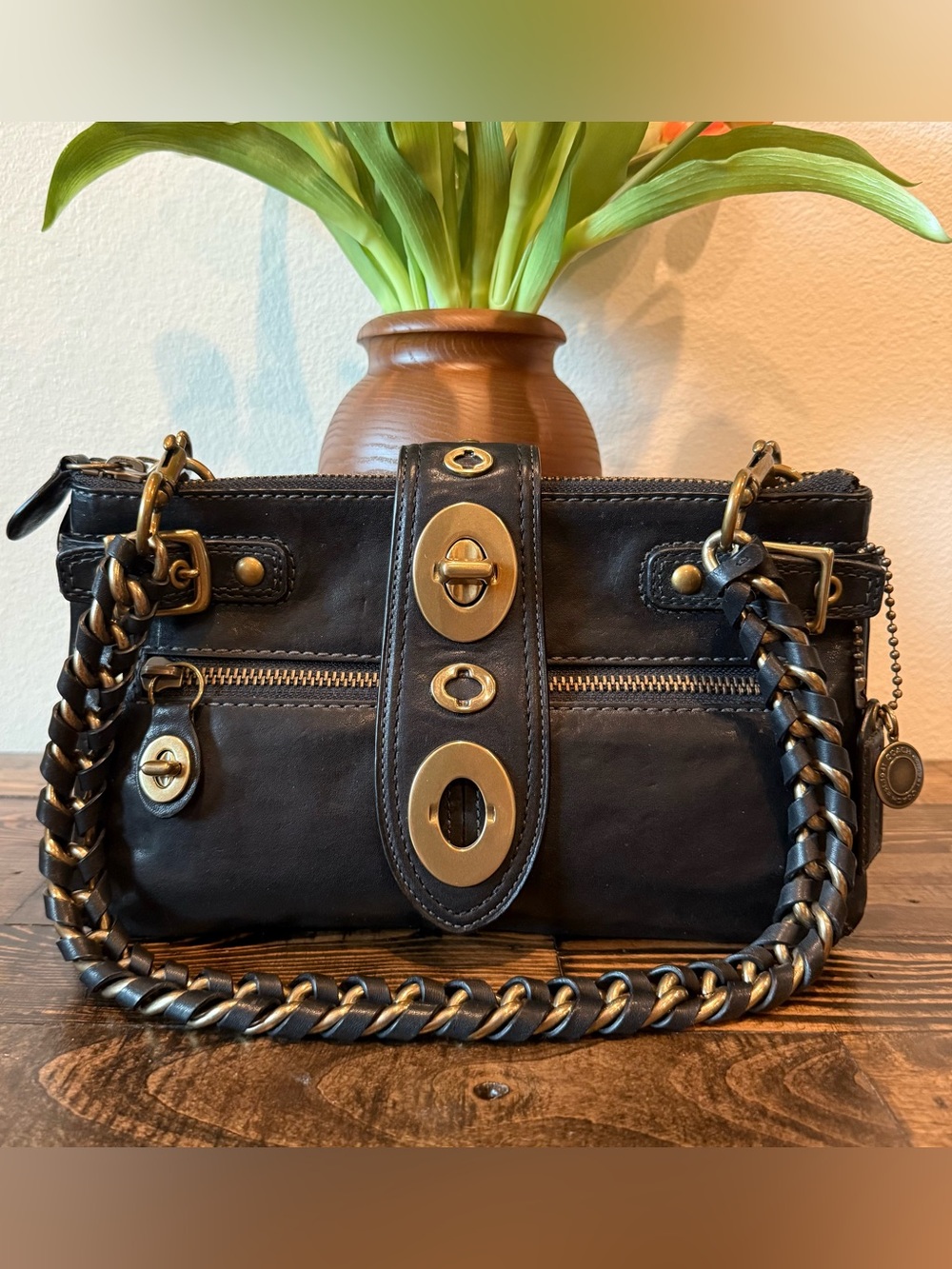 ❤️NEW COACH LEGACY BRIDGET BLACK LEATHER SHOULDER BAG VINTAGE Y2K ~ PRISTINE!❤️ - Picture 16 of 16